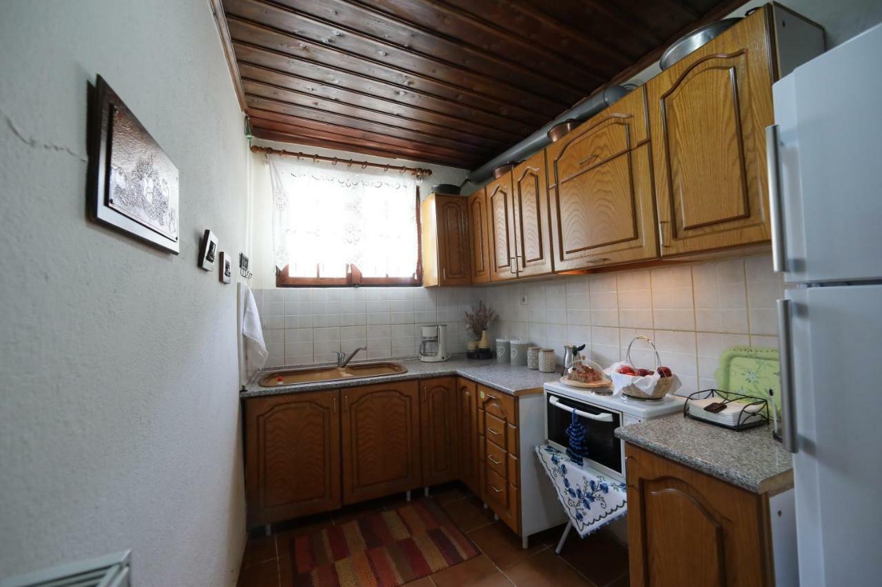 Dora'S House At Agios Germanos Prespes Affittacamere Esterno foto